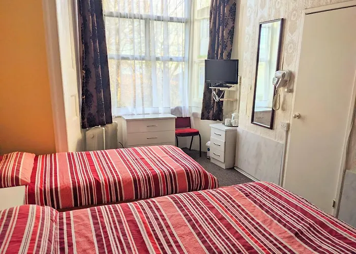 Altavia Hotel