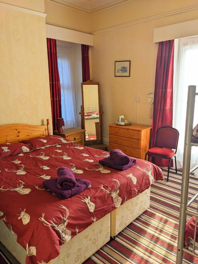 Altavia Hotel
