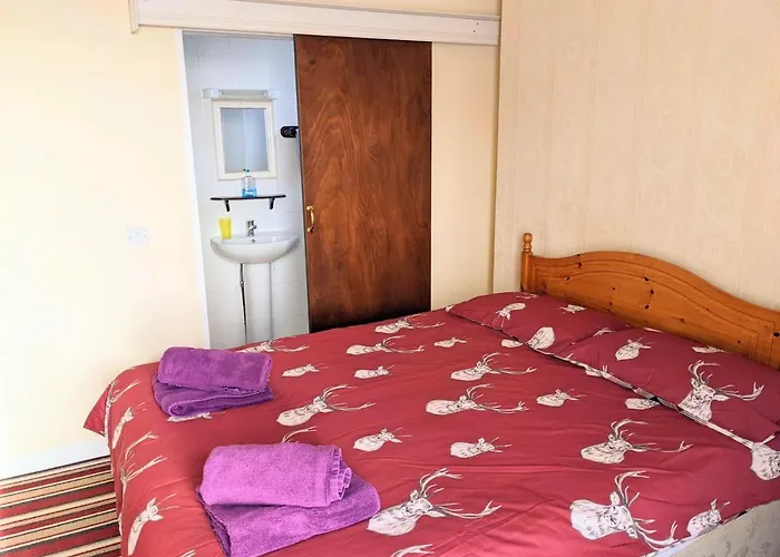 Altavia Hotel